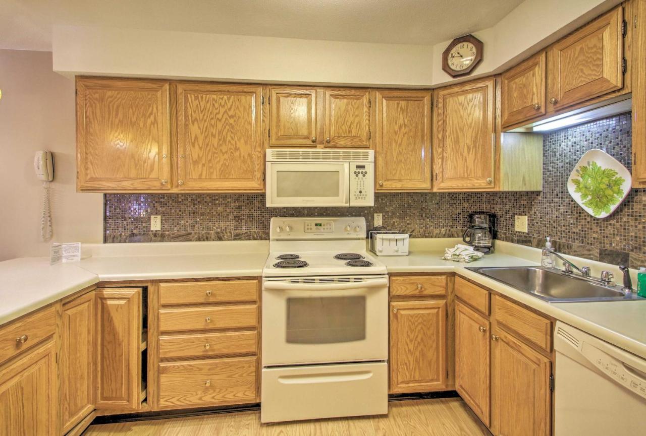 Lincoln Resort Condo With Pool Access - Near Hiking! Zewnętrze zdjęcie